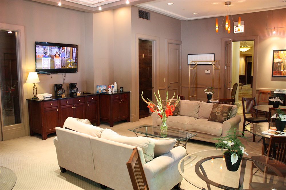 Dewitt Hotel And Suites Chicago Buitenkant foto